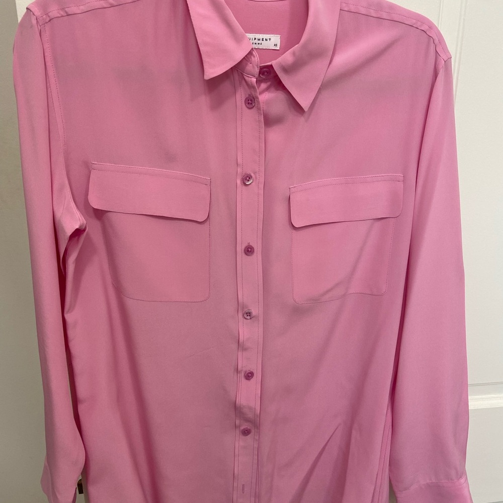 Equipment silk Pink Button-Up Shirt